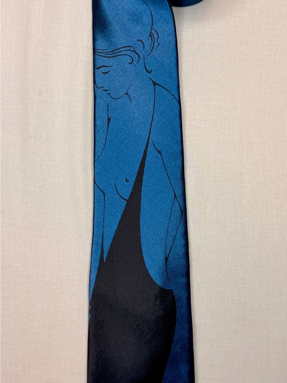Rare Oscar de la Renta 100% Silk Designer Tie – Blue & Black Art Deco